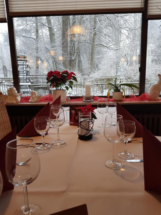 Hotel Und Weingut Karlsmuehle Mertesdorf Exterior foto